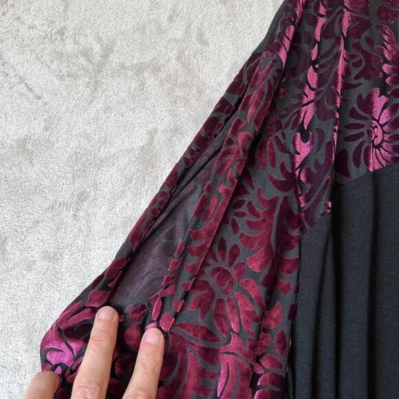 Any Wear By Catherines Velvet Burnout Flare Sleeve Cold Shldr 5X Whimsigoth NWT - Picture 8 of 11